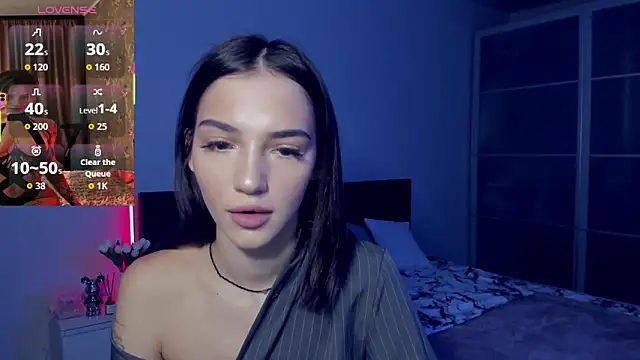 Snapshot of SophieCatty chatting on 11.29.25 SophieCatty online show from 11.29.25