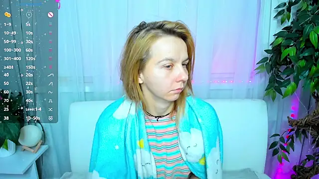 Snapshot of Bell_a_mi_ chatting on 03.05.25 Bell a mi online show from 03.05.25