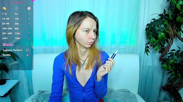 Snapshot of Bell_a_mi_ chatting on 10.09.25 Bell a mi online show from 10.09.25