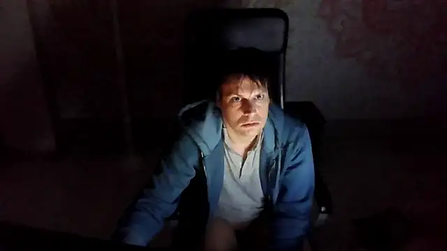 Snapshot of slankecrosdresser chatting on 02.17.26 slankecrosdresser online show from 02.17.26