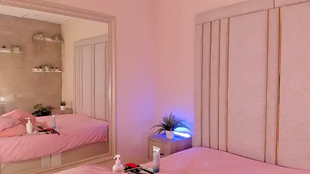 Saekohofman online show from 02.25.26