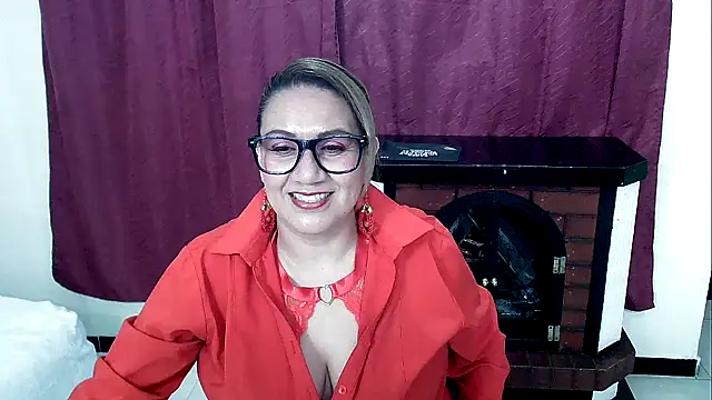Snapshot of yayita_mature chatting on 01.30.25 yayita mature online show from 01.30.25