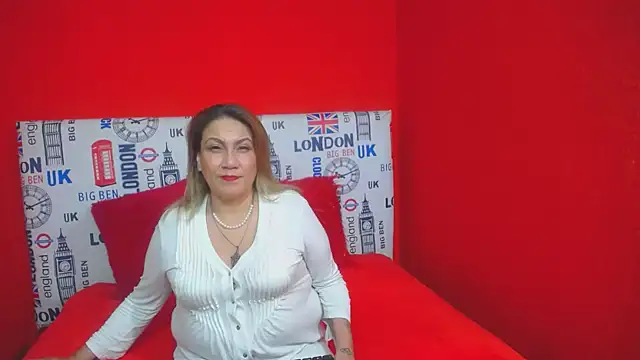 Snapshot of yayita_mature chatting on 02.28.25 yayita mature online show from 02.28.25