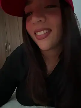 Snapshot of marcimaa chatting on 01.19.25 marcimaa online show from 01.19.25