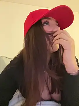 Snapshot of marcimaa chatting on 03.14.25 marcimaa online show from 03.14.25