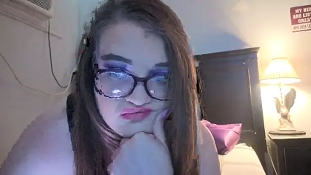 Snapshot of kittykatlovesyou chatting on 02.16.26 kittykatlovesyou online show from 02.16.26
