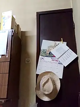 White rabbit  online show from 01.03.25