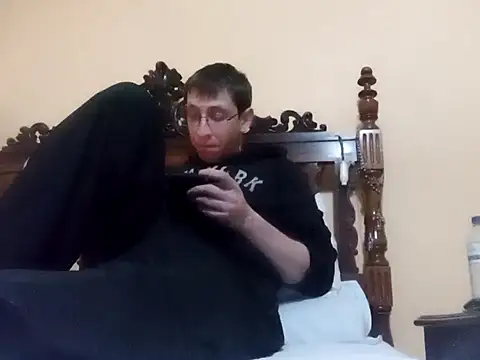 White rabbit  online show from 01.18.25