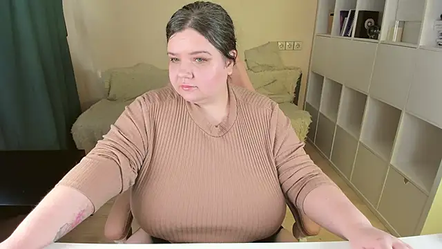 PlumPie online show from 10.11.25