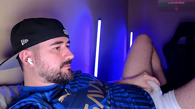 DominantTheo online show from 04.23.26