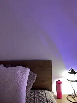 Snapshot of Eva_Ryen chatting on 11.05.25 Eva Ryen online show from 11.05.25