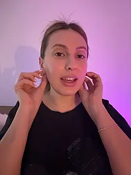 Snapshot of Eva_Ryen chatting on 02.01.26 Eva Ryen online show from 02.01.26