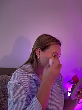 Snapshot of Eva_Ryen chatting on 02.12.26 Eva Ryen online show from 02.12.26