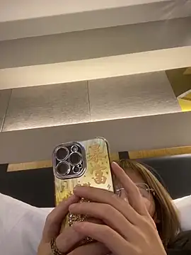 S00 online show from 01.08.25