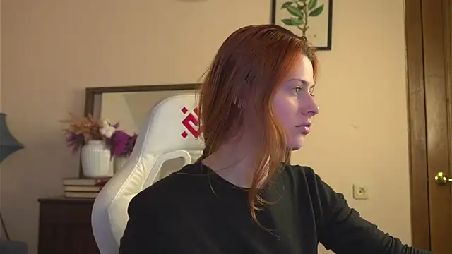 doll lesli online show from 01.31.25