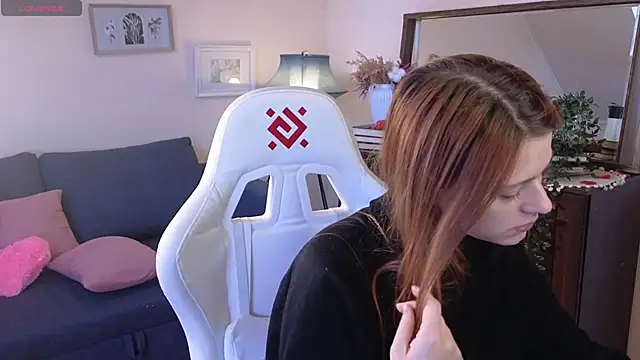 doll lesli online show from 03.12.25