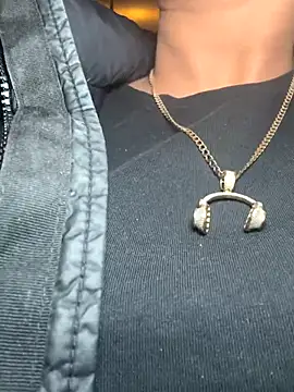 Strongqueen online show from 09.18.25