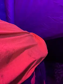 Snapshot of Mrvanillaa chatting on 02.04.26 Mrvanillaa online show from 02.04.26