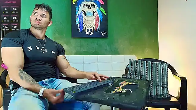 Snapshot of GendersonFit chatting on 02.14.26 GendersonFit online show from 02.14.26