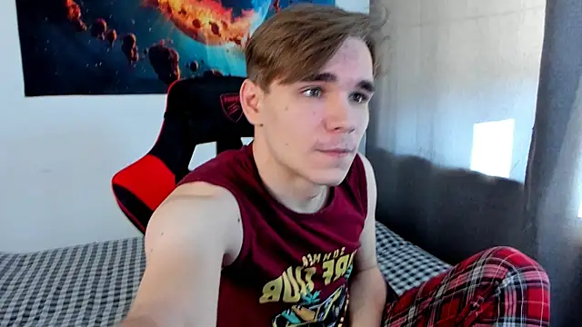 Snapshot of LetsDoSomethingFun chatting on 02.15.25 LetsDoSomethingFun online show from 02.15.25