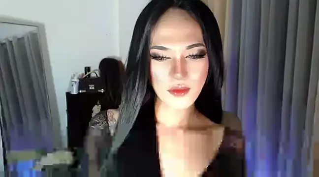 Ts-Glamourosa online show from 03.15.25