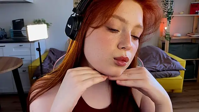 Sofy Benson online show from 05.14.26