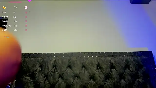 Snapshot of Dounia_nagi chatting on 02.18.25 Dounia nagi online show from 02.18.25