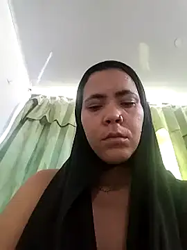 Snapshot of Dounia_nagi chatting on 03.04.25 Dounia nagi online show from 03.04.25