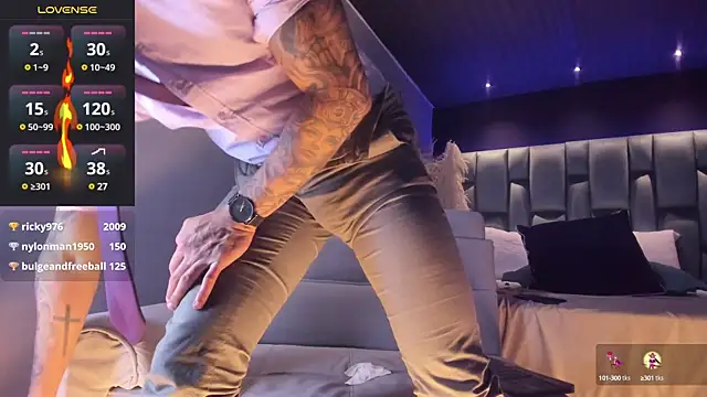 MarkWalker   online show from 02.20.25