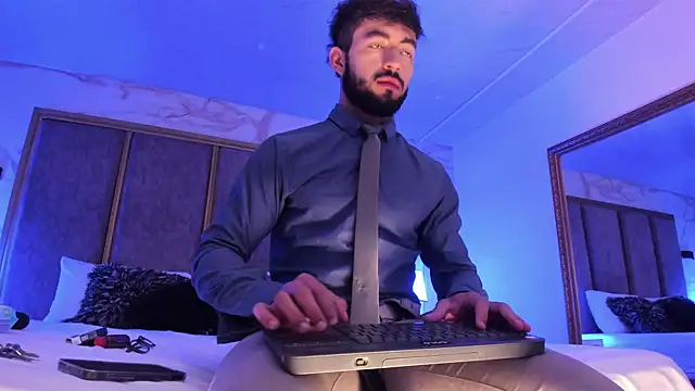 MarkWalker   online show from 02.28.25