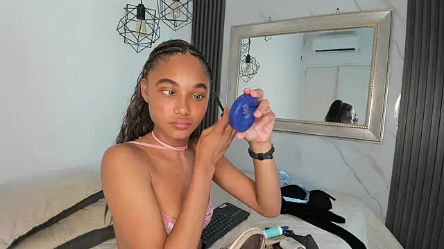 kristyl paez online show from 04.12.26