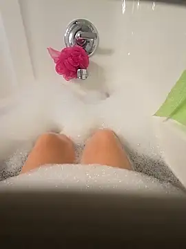 Sassy Latina online show from 02.21.26