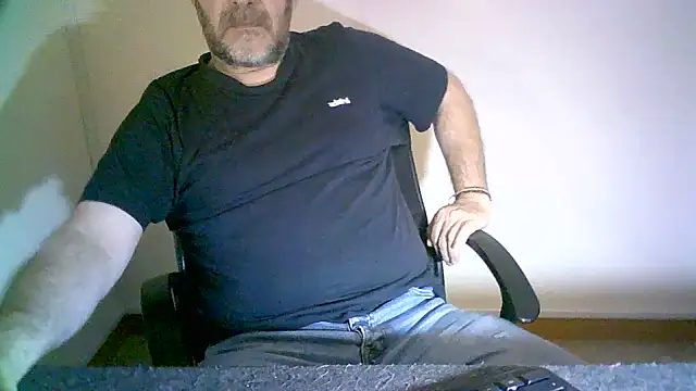 Greek Passion online show from 03.15.25