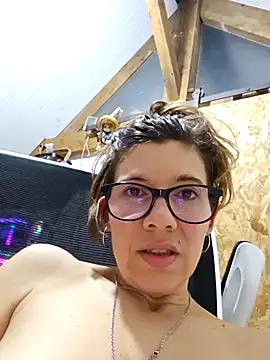 Lina lou4 online show from 12.23.24