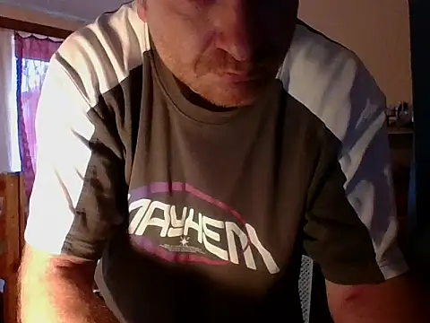 82liska online show from 10.17.25