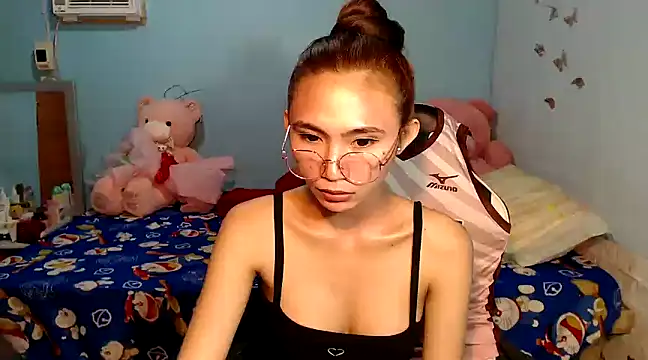 PirateEmpressBoaAico online show from 02.19.25