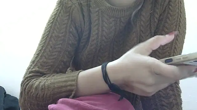 lovelydesi21 online show from 01.18.26