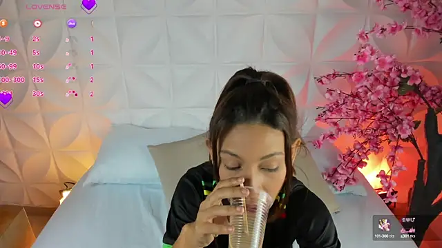 cora 22 online show from 03.15.25