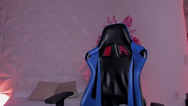 cora 22 online show from 02.10.26