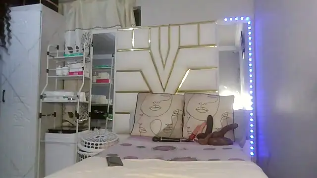 SexyyNana online show from 03.19.26