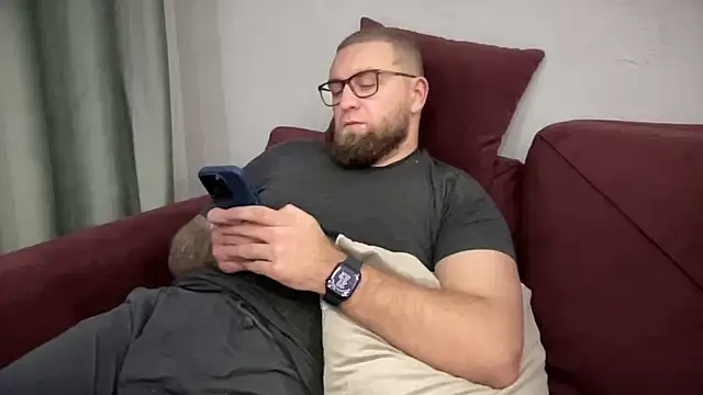 Snapshot of Bear_bear_ chatting on 02.02.25 Bear bear online show from 02.02.25