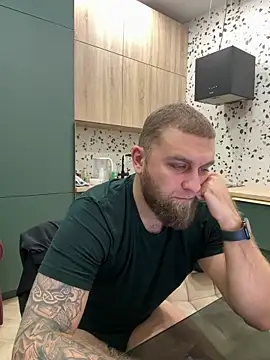 Snapshot of Bear_bear_ chatting on 03.03.25 Bear bear online show from 03.03.25