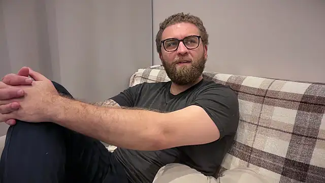 Bear bear  online show from 06.01.26