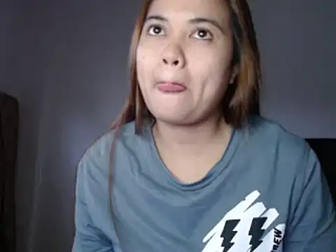 Snapshot of xTheLastVIRGINx chatting on 12.22.24 xTheLastVIRGINx online show from 12.22.24