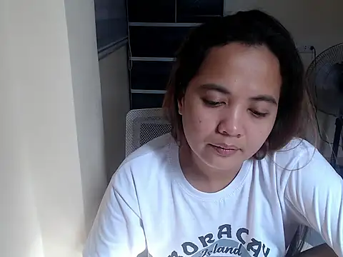 xTheLastVIRGINx online show from 02.18.26