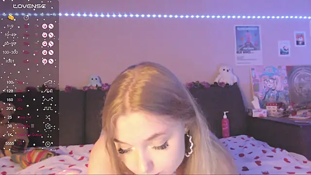 MiaMiaMeow online show from 02.13.25