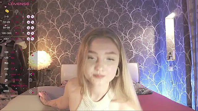 MiaMiaMeow online show from 11.21.25