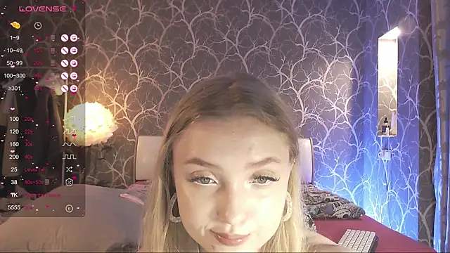 MiaMiaMeow online show from 11.22.25