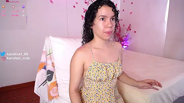 Snapshot of Karolina_1 chatting on 09.23.25 Karolina 1 online show from 09.23.25