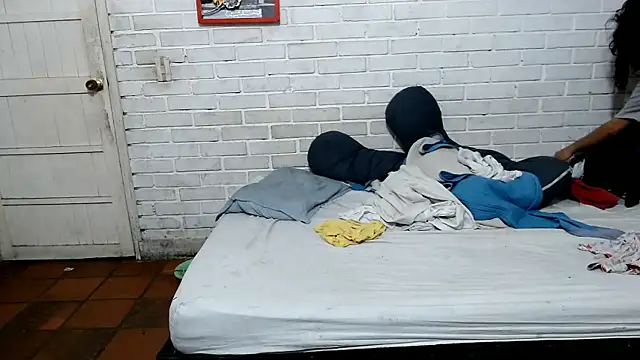 Snapshot of valeriaswang_Lucas chatting on 02.24.26 valeriaswang Lucas online show from 02.24.26